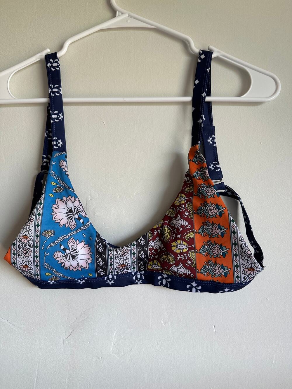 Boho Patchwork Mixed Print Bikini Top Medium V Neck Blue Orange Paisley Swim